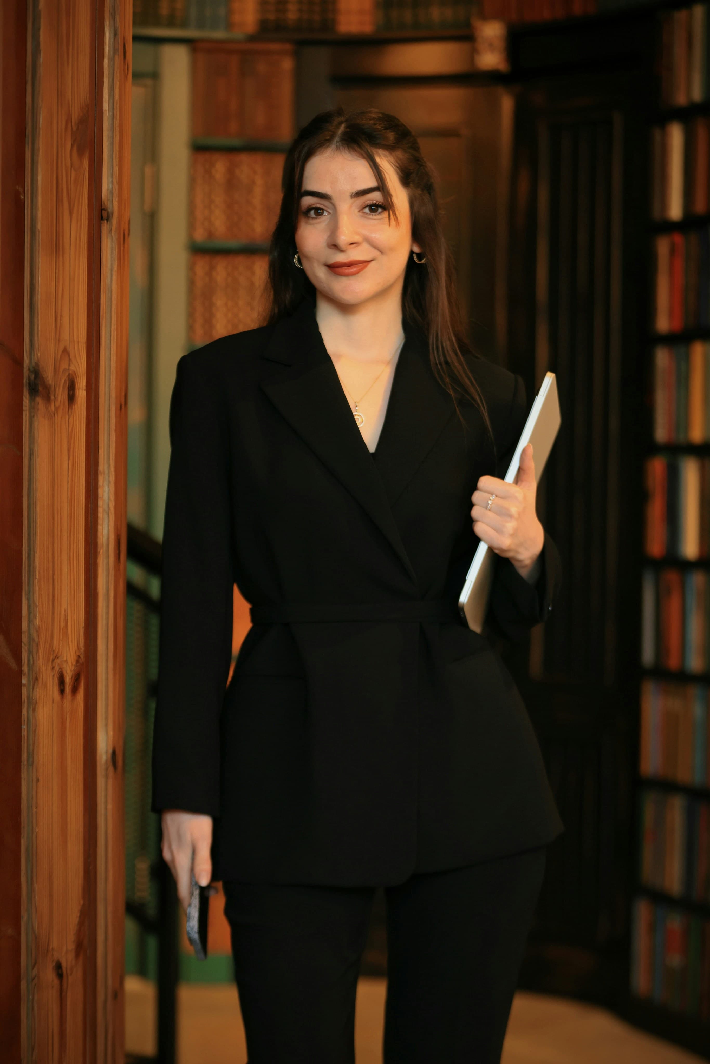 Servicios profesionales de impuestos y traducción